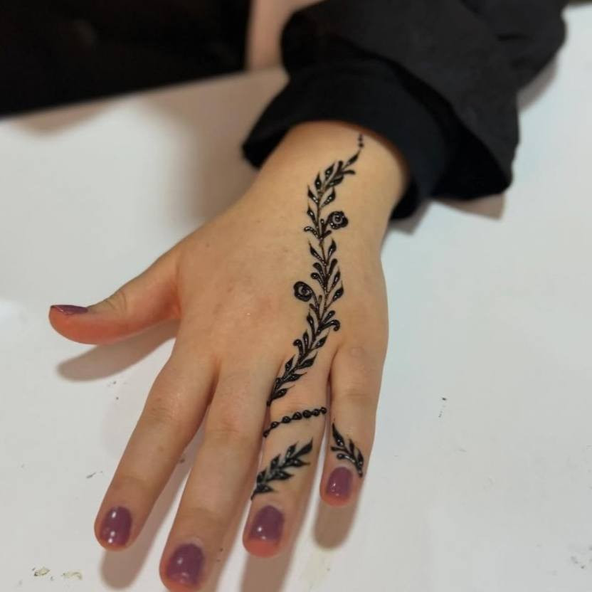 حناء كشخه العيد
عنوان حي بدر قريب مدرسه شاهين


**إذا كنت صاحب هذا الإعلان وتريد حذفه لأي سبب، رجاءا أرسل رسالة إلى الدعم الفني**