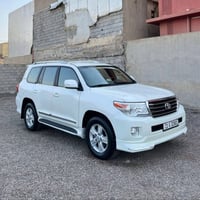 لاندكروز • ٢٠١٥ • اوتوماتيك