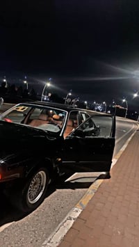 بي ام ٥٢٥ • ١٩٩٢ • جير عادي
