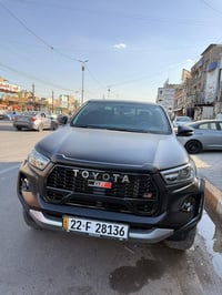 تيوتا هايلوكس جي ار سعودي 24 موديل  ماشية 33 الف فول مواصفات 1/1   مغل...