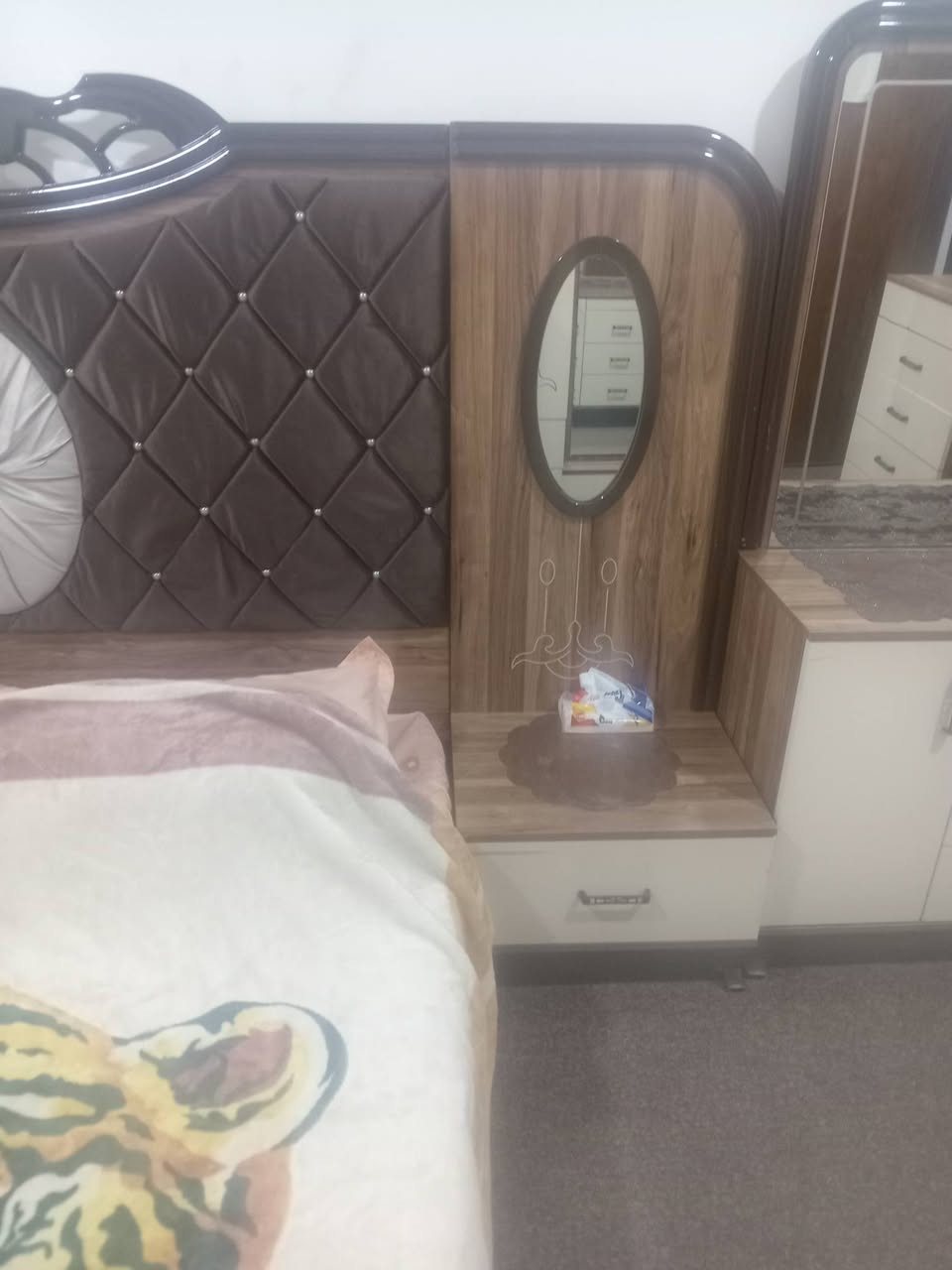 سلام عليكم غرفه  تركيه
نظيفه كلش اخت جديد تعال شوف بعينك


**إذا كنت صاحب هذا الإعلان وتريد حذفه لأي سبب، رجاءا أرسل رسالة إلى الدعم الفني**