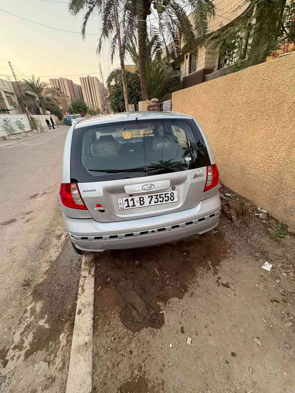 سلام عليكم هونداي جيتز 2008 للبيع كير عادي كير ومكينة وتبريد مكفولات السيارة بحالة جيدة السعر 45 وبيها مجال قليل بغداد الدورة 
*********** بغداد, العراق
