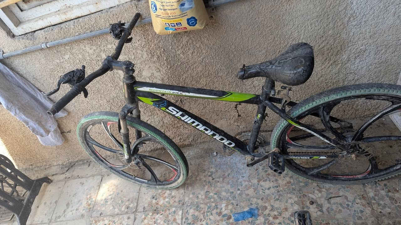 متوفر بايسكلات للبيع ثلاثه سعرهن 55


**إذا كنت صاحب هذا الإعلان وتريد حذفه لأي سبب، رجاءا أرسل رسالة إلى الدعم الفني**