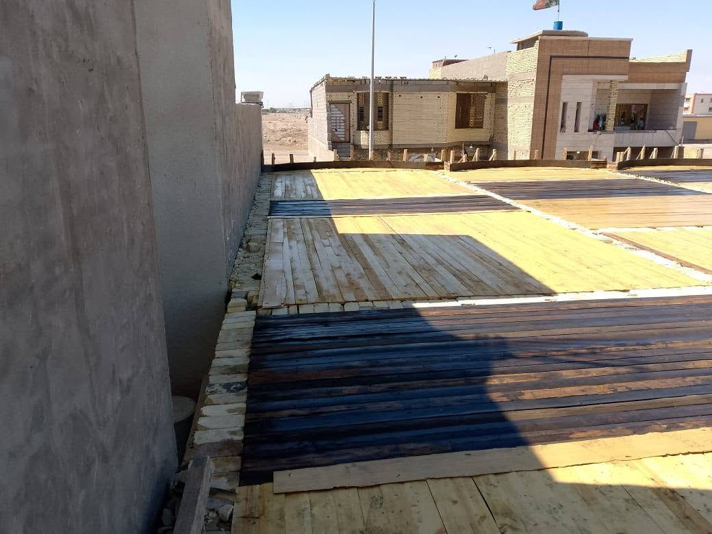 السلام عليكم نجار أبو قالب شغلنه بصره فقط اشراف هندسي وخشب جديد وبسعار مناسبه كرسته وعمل أو بس عمل نتعامل حاضر واقصاد اخوكم النجار ابو زينب عبد الغفور جري أحد اعمالنه   الهاتف:***********

