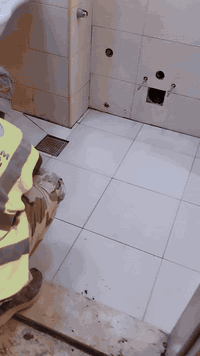 خلفه تطبيك سيراميك متفرغ شغل ليزر التزام بل عمل كادر خلفات 07875283690