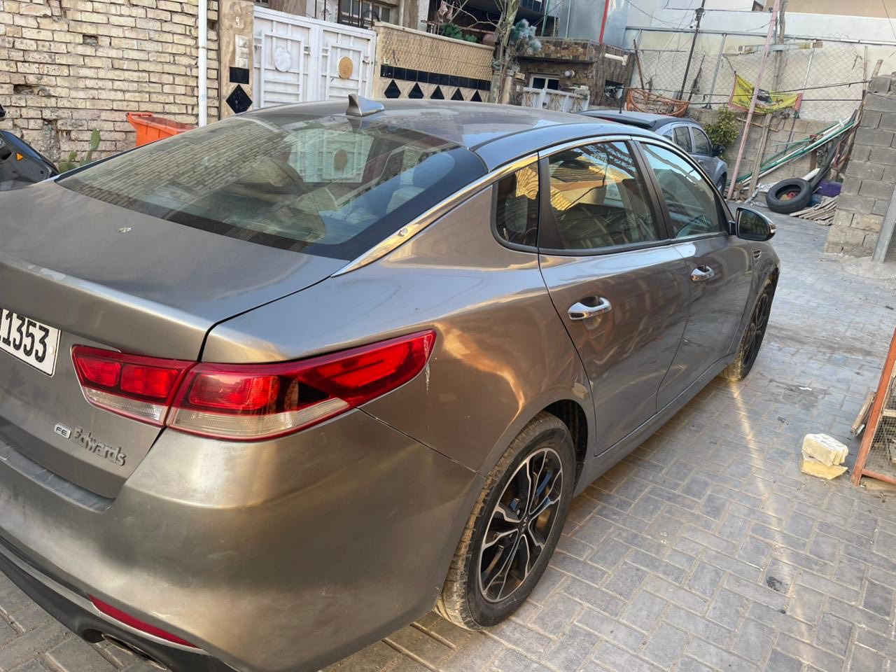 سلام عليكم كيه اوبتما موديل 2017 وراد أميركي حادثه اميركه فقط دعاميه خلفيه هنا بل العراق بيه خمس قطّع اثر شخوط رش كلير بدون معجون بدون دواخل سياره جديده مكينه 2400 تخم تاير جديد صدر جديد سياره مال  بيت ما تصرف عليه ربع دينار موصفات عاديه سعر 118 مكان حي بساتين ***********
