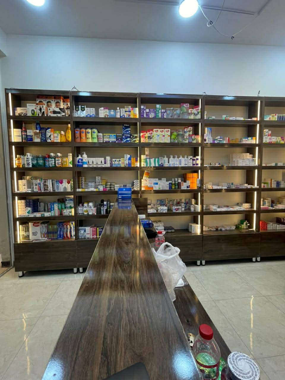 تم بعون الله افتتاح صيدلية #شمس_الله
اسعارنا مناسبه جدآ
نوفر لكم :
💊 أدوية أصلية ومضمونة
🩺 مستلزمات طبية
🧴 عناية بالبشرة والشعر
👶 مستلزمات الأم والطفل
العنوان شارع المدارس مقابل سوق المسكف للاستفسار الاتصال على الارقام 
***********
***********

⏰ اوقات الدوام من الساعة ١١ الى ١ ليلآ 
📞 راحتكم وصحتكم أولويتنا

#مصطفى
