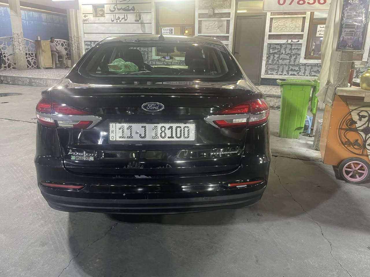 السلام عليكم فورد فيوجن 
هايبرد اينرجي 
موديل 2019موصفات تيتانيوم فول 
حادث جاملغ خلفي صبغ فقط وصار عندي بارد جاملغ ايمن وباب ما مصلح بعده 
ماشيه 200 الف كيلوو 
سعره 115 ورقه بيع مستعجل 
***********
