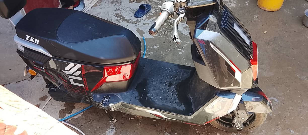 دراجه ليما شحن صالي شهرين من ماخذهة لعقد موجود بصوره لملف نحاس 1500 ست بطاريات ثنين بصمات سعر 700 استفسار ***********
