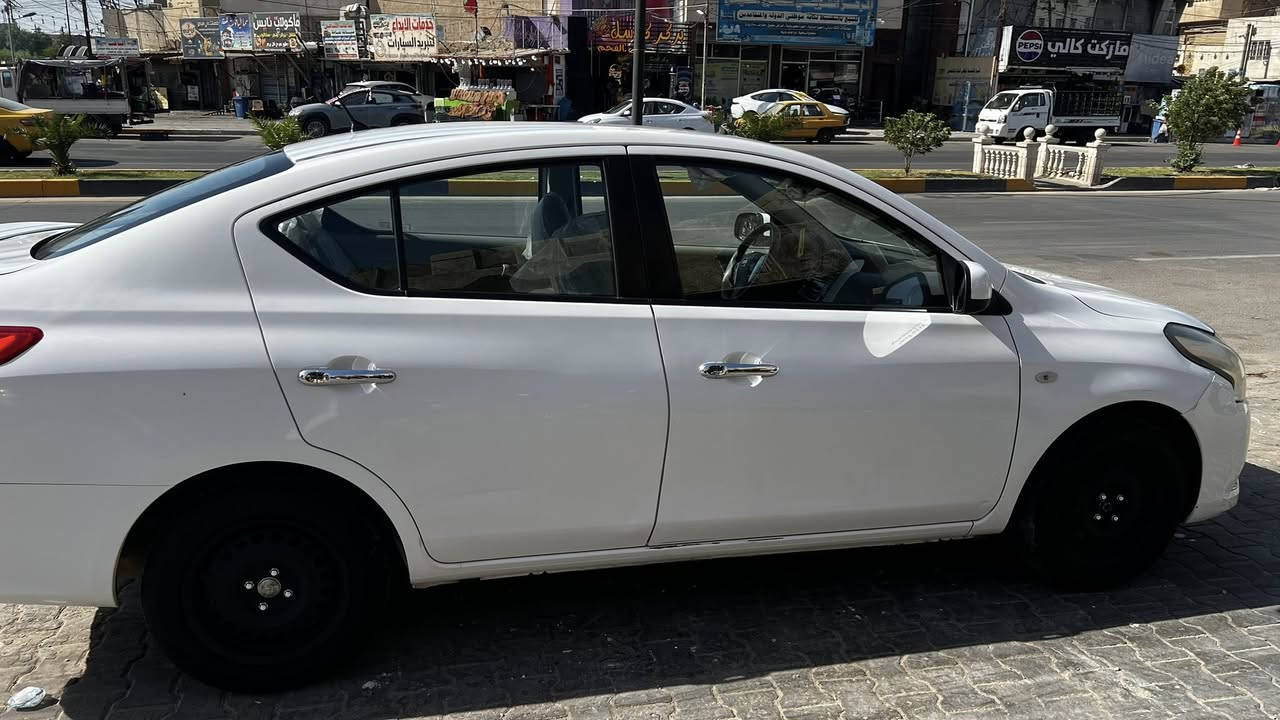 � للبيع نيسان صني 2022 🚗
✅ موديل: 2022

✅ الممشى: 89,000 كم

✅ القير: أوتوماتيك

✅ اللون: أبيض

✅ سيارة نظيفة وجاهزة للاستخدام

✅ محرك اقتصادي وصرفية وقود ممتازة

✅ مكيف ممتاز

✅  رقم سليمانية تريد تحويل تريد وكالة
بيها بارد فقط بدون صبغ 

السعر 108 وبيها مجال للشراي

مكانها بغداد الصليخ 

***********
