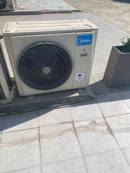 للبيع 
سبالت عدد ٢ 
واحد ٢طن 
الثاني طن ونص
نوع ميديا 

ضمان 5سنين

مكاني بغداد الدورة 
للاستفسار تواصل خاص او ع هالرقم ***********
