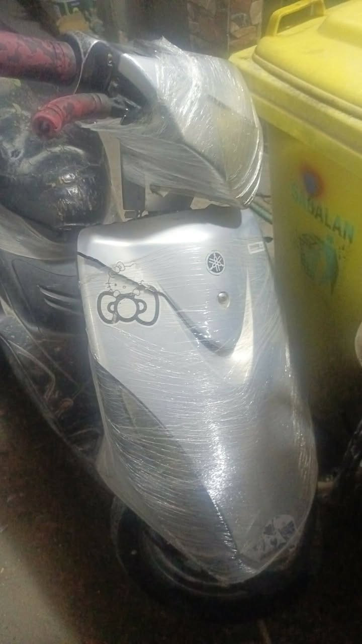 ماكس عدله مجفته مابيه لادخان ولانضوح بيه نواقص بصيطه دراجه نكره السعر 400
***********
