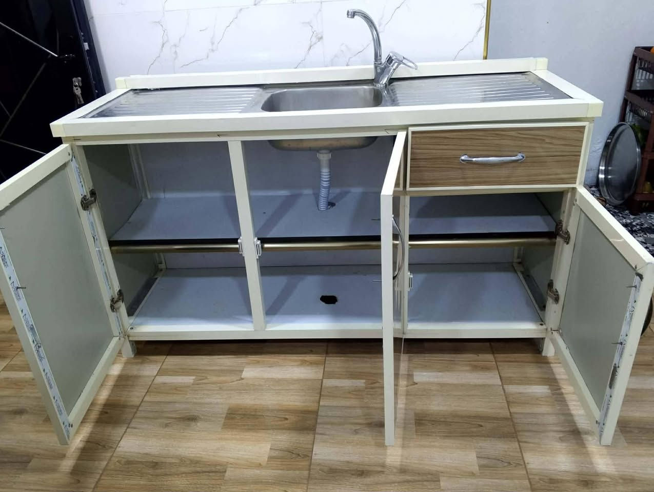 كاونتر سنك للبيع السعر 125
***********
