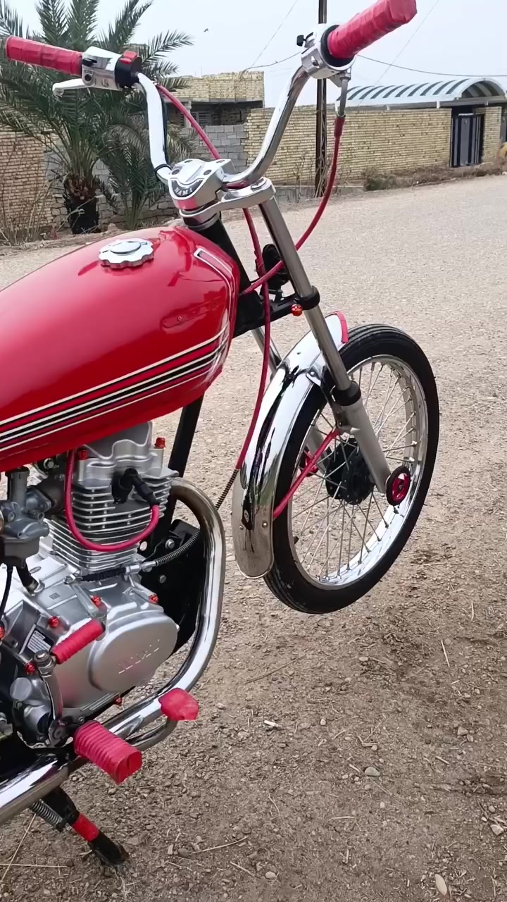 سلام عليكم دراجه تعمير جديد سعر800وبيها مجال


**إذا كنت صاحب هذا الإعلان وتريد حذفه لأي سبب، رجاءا أرسل رسالة إلى الدعم الفني**