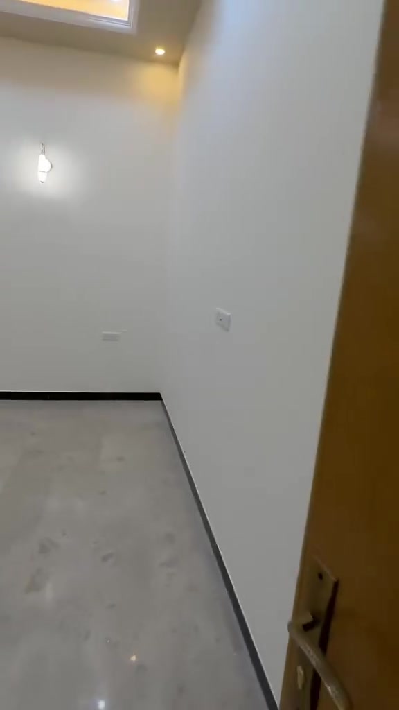 🏡للايجار  بيت جديد 250 متر بناء سنه 2024 

منطقة… #اليرموك والكهرباء خصخصه 

يحتوي… 7 غرف نوم وخدمات صحيه وهول وسطحين 
وكراج وحديقه تصوير الطابق الثاني 

💵 الإيجار:  اتصل للاستفسار   او اكتب السعر بلتعليقات ياتيك مباشره علئ الخاص 

📞 #للاستفسار:   ***********  

يتوفر عروض أُخرى للإيجار بمساحات مختلفة وبمواقع مميزة تناسب كل ميزانية سكني وتجاري مراسله علئ الواتساب وعروض خاصه ايضا

VYIEePpqgiKnMvqRaF 320572363718262984  🧇🚇🍮🎸🔊🍬🏏🍒🍎🎖️🐨🥙😯🫤🎷⚽🍦🥝 spin2

#Metus
