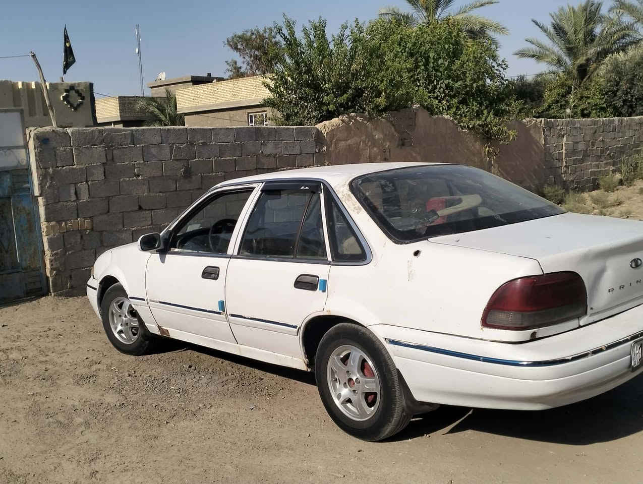سلام عليكم للبيع برنس فراشه 96 رقم بغداد نكليزي تحويل شرط اكاتبك عقد مروري سياره اصل وتماتيك وحورته عادي مكينه بيه تنقيص كهربائيات كامله تخم تاير سياره شوف لعين سعر ٢٤ وبيه مجال مكان بابل جبله *********** ***********

