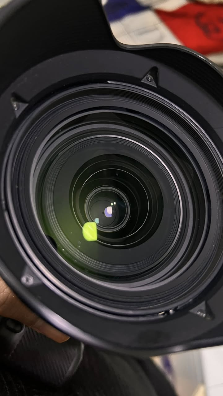 للبيع بمليون  وبيها مجال العدسه سيكما24-70

بغداد اعظميه 
***********
