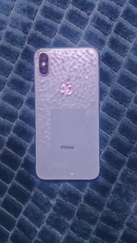 ايفون xعادي مبل بس شاشه صليه  وطاريته 94  ذاكره 64 جهاز  بي ضهر مكسور ...