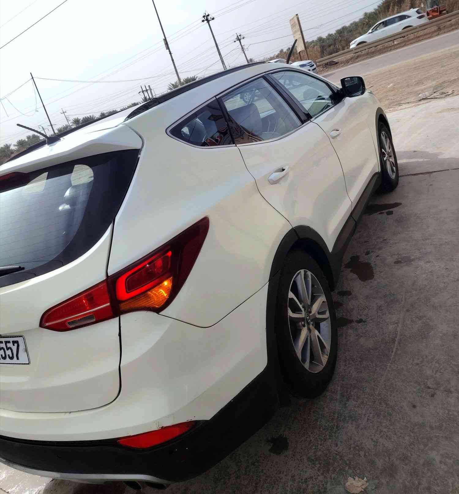 السلام عليكم سنتافي للبيع مول 2014 خليجي فول 7راكب تلث قطع تبريد بانرامه مصبوغه عام مكينه 4 سلندر مكانها دوانيه السياره بسمي رقم نكليزي سعرها 125 وبيها مجال قليل تفاصيل أكثر اتصل ***********
