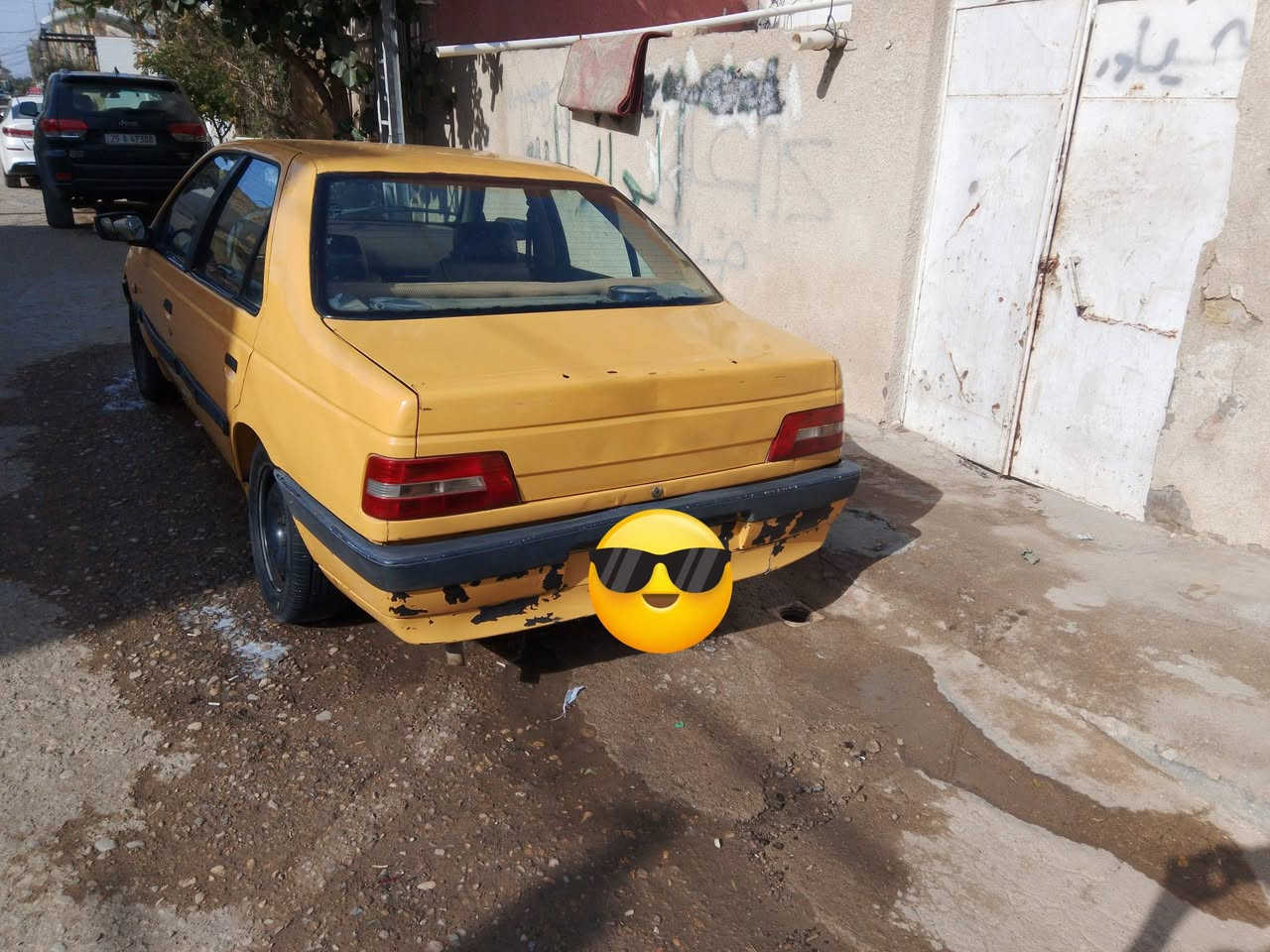 السلام عليكم للبيع بيجو لميس موديل 2013رقم بغداد السيارة جاهزة كير مكينة بلجيس حدادية تخم تأير جديد دوشمة جديدة راعيها مواصلة اكفلها سرقة وعشائر السعر 22 وبيها مجال موجودة بلكوت للاستفسار الاتصال ***********
