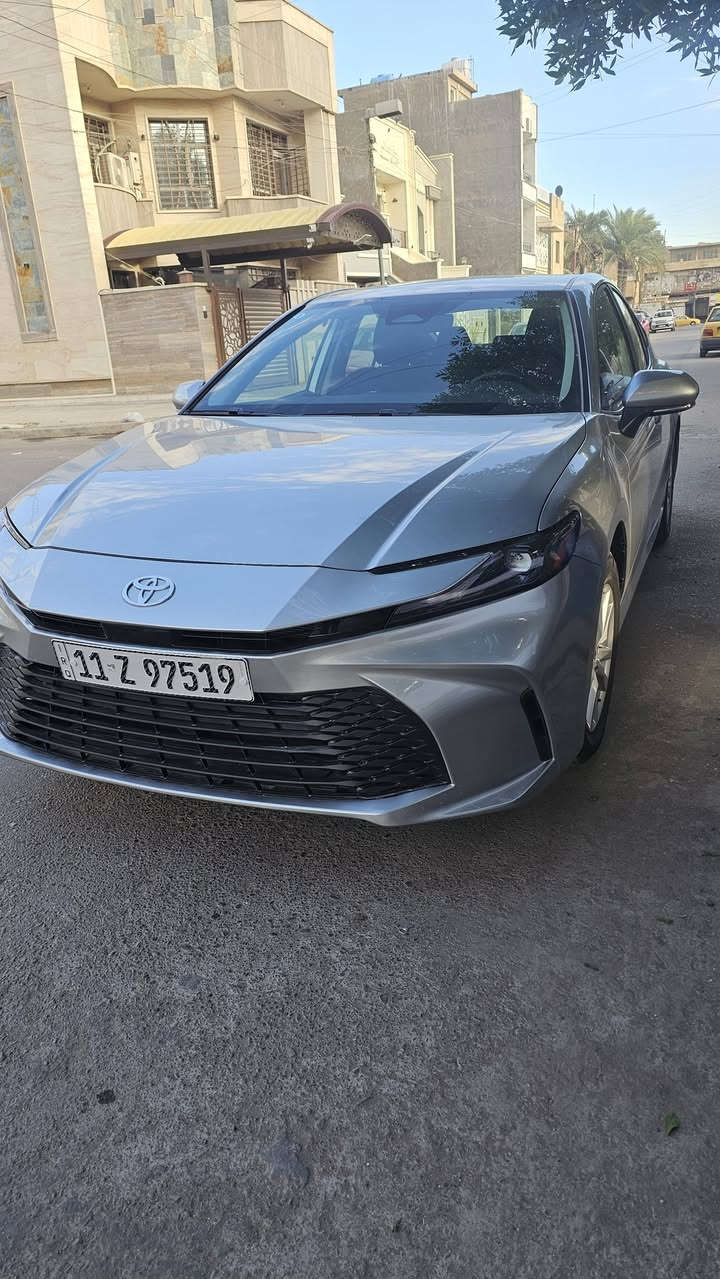 سلام عليكم شباب كامري موديل ٢٥ هايبرد  فول عده الفتحه كشن كهرباء  شحن واير ليس  ضرر خفيف   صبغ جاملغ وبنيد.  ويابين كلير  من امريكا.    رقم بغداد بسمي.    ب٢١٠       ***********
