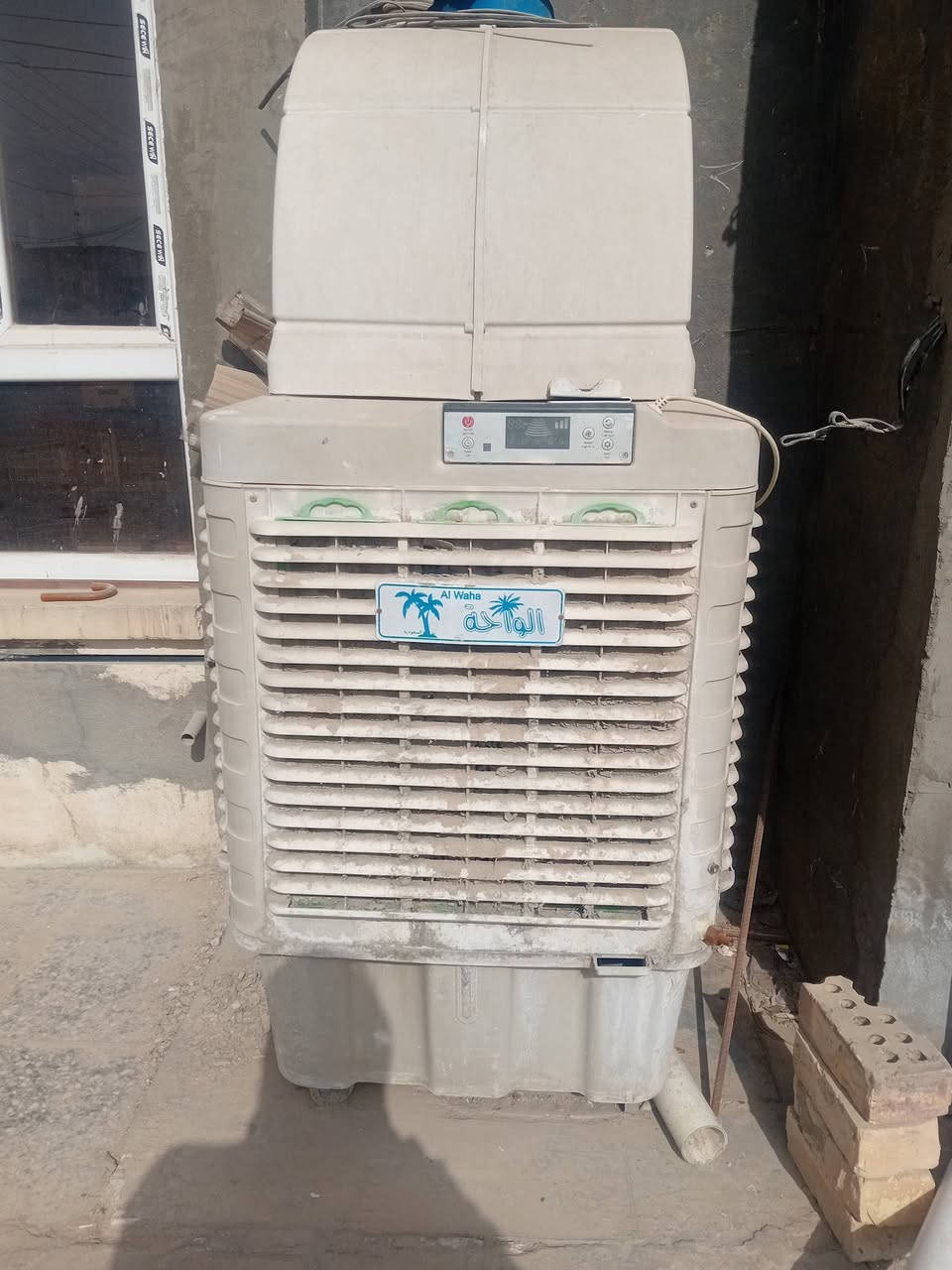 السلام عليكم
هاي مبردة للبيع خير من اللة تجي شغلها وتاخذها 
مصار هواي من اخذناها مال اسواق عزلنا الاسواق وبقت المبردة 
٣٠٠ وبيها مجال قليل 
مكاني الدورة 
***********
