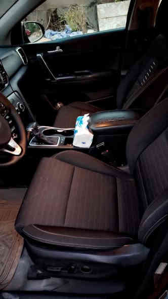 سلام عليكم 
للبيع او للمراوس حسب القناعه 
كيا سبورتج موديل 2017 … امريكي ….لون جوزي غير محدد.. رقم بغداد جديد باسمي هزه وسنوية جديده لغاية 28 …
♦️ مواصفات fe
♦️ كرسي امامي كهرباء 
♦️ كرسي امامي تدفئه 
♦️ فول تحكم استيرن 
♦️ ارضية سياره جلد
♦️ تخم تاير جديد. 
♦️ تبريد ثلج ❄️ 
♦️ تبريد خلفي 
♦️صدر امامي وخلفي 100‎%‎
♦️  3 انظمة قياده
♦️ كامره خلفية 
♦️ مثبت سرعه
♦️ اي بي اس 
♦️ شاحن usb
♦️ داخل مخمل نظيف 
♦️ لايت عالي وناصي زنون
♦️ بلاچكتور بقلاوه زنون
♦️ محرك gdi 2400
♦️ محرك مفتوح نظيف جدا 
♦️ سياره بدون صبغ فقط دعاميات 
♦️ عداد كم 107 الف ميل 
♦️ ايرباك استيرن فقط 
♦️ عنوان بغداد حي الجامعة 
♦️ سعر سيارة 153 ورقه وبيها مجال بسيط 
♦️ للاستفسار على الرقم ***********
***********
