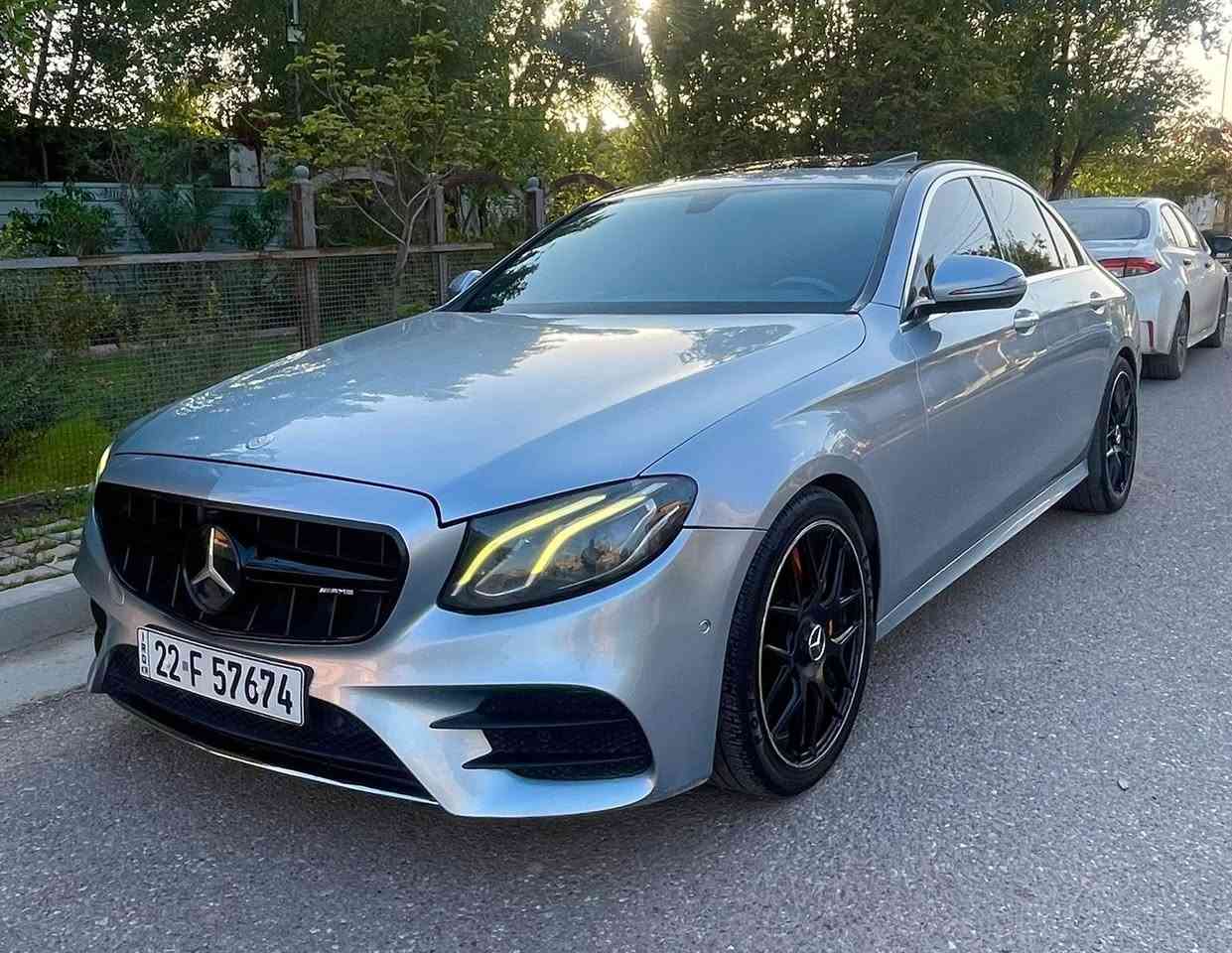 سلام عليكم للبيع فقط مارسدس E300 وارد امريكي موديل 2018 حادث بنيد وبابين صفحه الصدر ماشيه 67 الف عليهه سيررفس كامل ايرباك دركه وبرده السياره مضلله بالسنويه رقم اربيل فول موصفات محرك 2000 تيربو مكاني بغداد الدوره سعرهه 22500 بيهه مجال بسيط ***********
