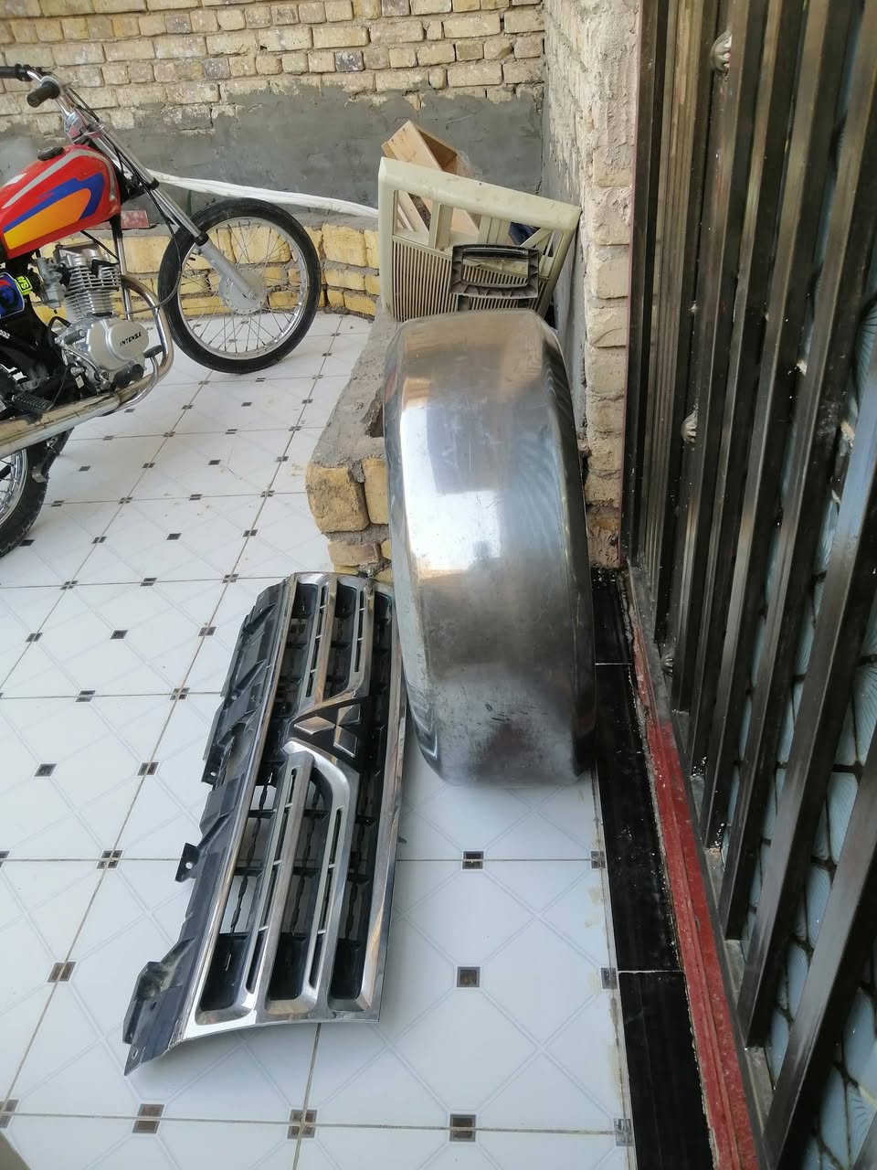 السلام عليكم
كفر برادو زائد شباك باجيرو للبيع


**إذا كنت صاحب هذا الإعلان وتريد حذفه لأي سبب، رجاءا أرسل رسالة إلى الدعم الفني**