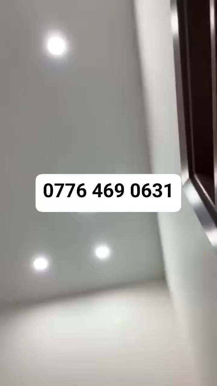 نعمل على كافة انواع الديكورات الجبس مبورد. والصبغ والسقوف الثانويه وبديل الخشب والرخام‏‪*********** 0776 469 0631  بأسعار مناسبه للتواصل
