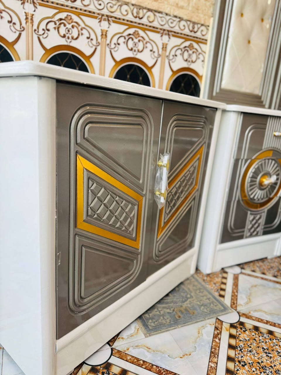 يعلن معمل ومعرض الجشعمي 
بمناسبة اقتراب عيد الفطر المبارك 
عرض خاص لمدة 7 ايام 
الكميه محدوده 
غرفة نوم صاج عراقي 
صبغ حراري درجه اولى 
السعر مليون و800
الرمادي التأميم شارع المشاتل 
قرب ركن المدينه 
للاستفسار***********📞 الرمادي, الأنبار
