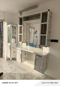 ميز حلاقه نضيف كلش مدينه الصدر ٠٧٧١٣٠٣٧٢٣٧