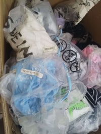 كارتونه شي ان ملابس نساء للبيع الحجز والستفسار ع واتس اب 07876233900