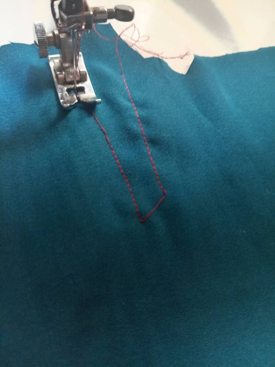 مكينه براذر للبيع ١٢٥ السعر ***********
