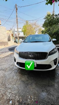 سيارة سورنتو للبيع  موديل ٢٠١٩ فول مواصفات  وارد خليجي  رقم بغداد  بصم...
