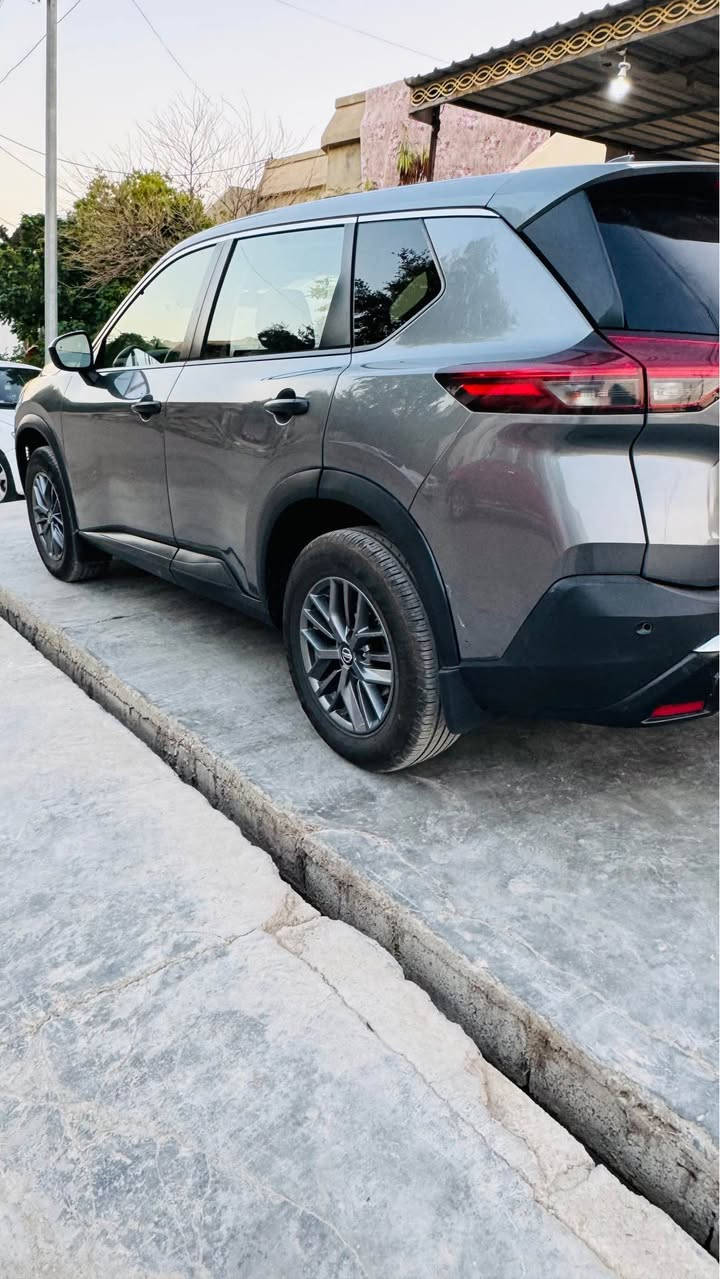 Nissan rogue 2021
￼ ‏رقم جديد
سنوية جديد
موصفات sv
5 قطع صبوخ 
محرك ٢.٥
سعر 140
مكان سيارة كركوك
دفتربنزين موجود
7701862365￼ كركوك, العراق


**إذا كنت صاحب هذا الإعلان وتريد حذفه لأي سبب، رجاءا أرسل رسالة إلى الدعم الفني**
