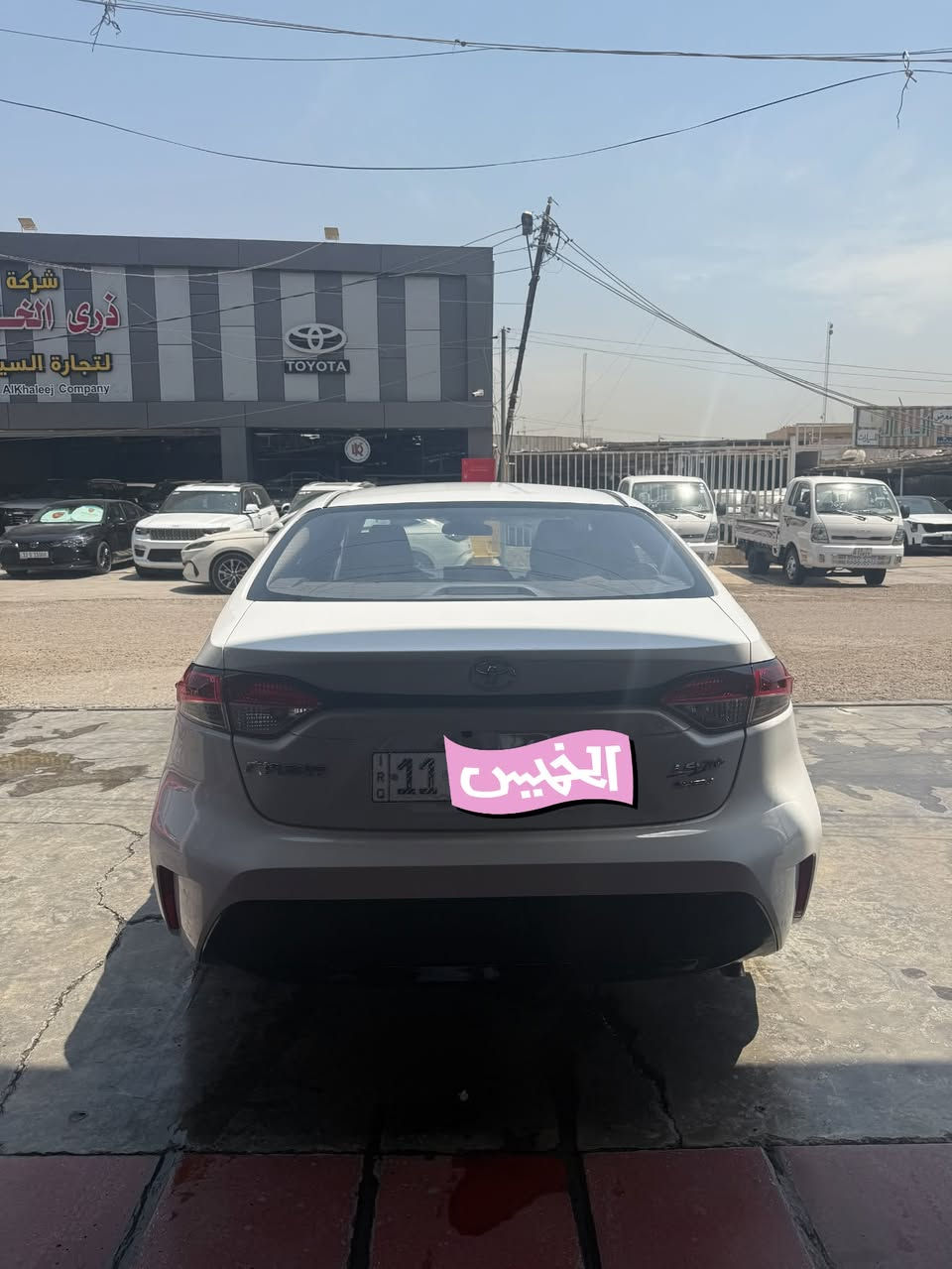 سلام عليكم ورحمة الله                   كورلا هايبرد الشكل الامريكي.         الموديل 2025 السيارة بسمي تحويل ثاني يوم ماشية 16 الف الموصفات بصمة وفتحة وكامرة كشناتها مخمل                     تحكم كشنات عادي مو كهرباء       بصمتين والكتلوك موجود           والسبير ما نازل                                   مكفولة كفالة عامة                          مكان السيارة بغداد معارض النهضة                                               الرقم اللاستفسار ***********
