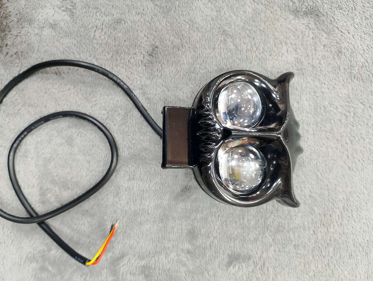 لايت 
بسعر 10 آلاف 
يوجد توصيل لجميع المحافضات 🛵 
***********
