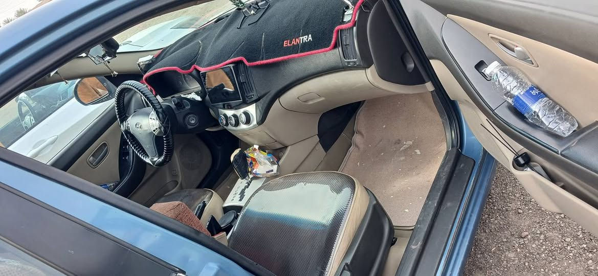 النترا م٢٠٠٩خليجي مكينه ١٦٠٠  دكشن ع مكفوله مكينه وكير وصدر وتخم تاير وتبريد مكفوله سعر ٩٨ وبيه مجال قليل مكان بغداد زعفراني بسمي ربيل سنويه ٣٠ هزه جديده م*********** بيه صبغ بابين  وجاملغ بدون فتح  جهت اليمنه من جوه ثهر شخط وبيه جراد🥸
