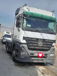 اكتروس • موديل ٢٠٠٤ • اربع محاور