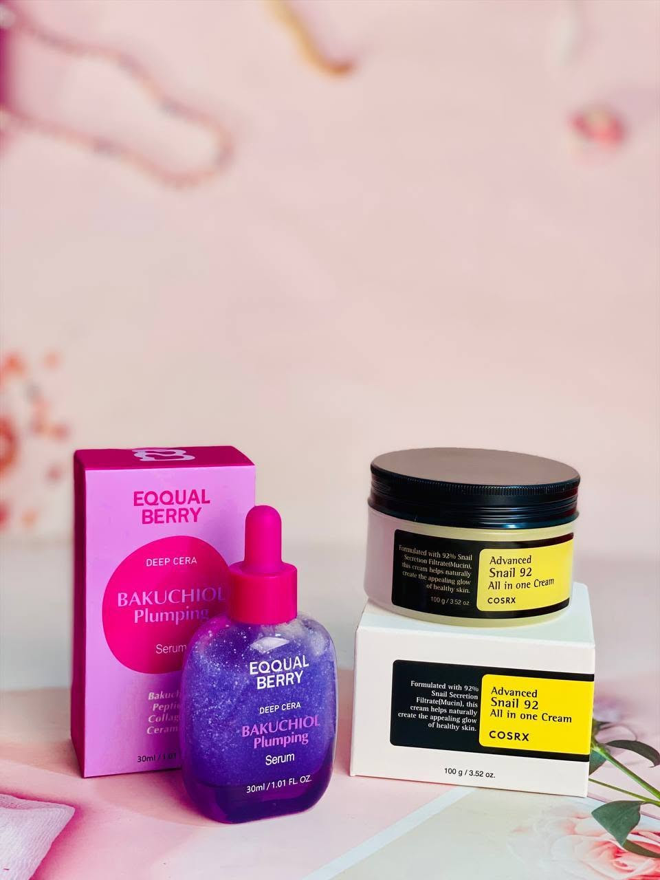😍✨ عرض ترطيب البشرة من أحلى العروض للبشرة الجافة ✨😍
🔥 العرض مكوّن من:  
كريم الحلزون + سيروم بيري ايكوال 

💖 شنو فوائده؟  
🌸 ترطيب عميق وطويل الأمد بدون ما يترك أي دهنية  
🌸 إصلاح حاجز البشرة وتقويتها  
🌸 تحسين مرونة الجلد وتقليل الخطوط الدقيقة والتجاعيد  
🌸 تهدئة البشرة المتهيجة والحساسة  
🌸 يقلل الاحمرار وآثار حب الشباب  
🌸 يمنح البشرة نضارة ولمعة صحية (تأثير البشرة الزجاجية ✨) 

😍 مناسب لكل أنواع البشرة، خصوصاً الجافة والدهنية والحساسة  

سعر العرض 18الف فقط😍


**إذا كنت صاحب هذا الإعلان وتريد حذفه لأي سبب، رجاءا أرسل رسالة إلى الدعم الفني**