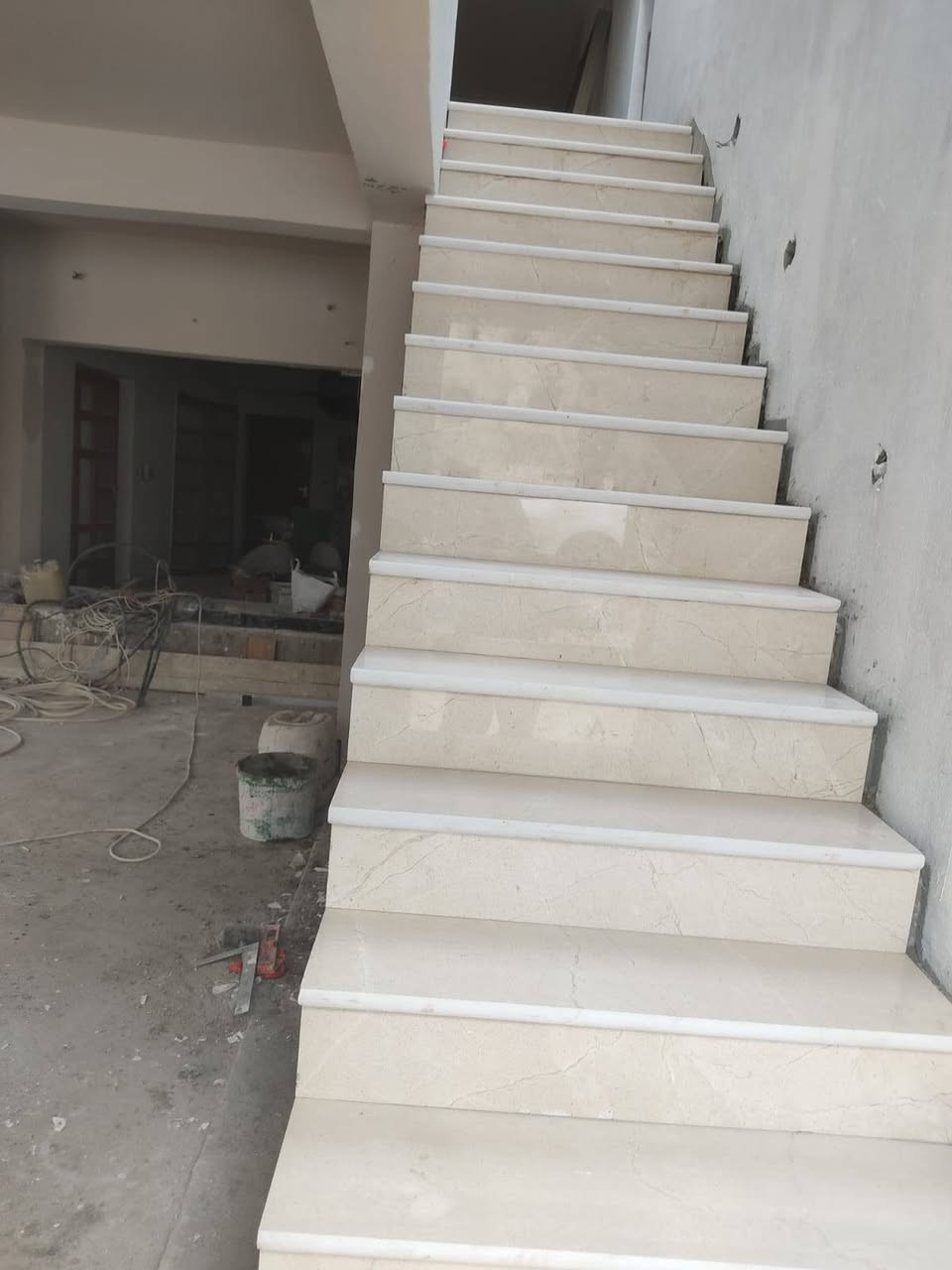 السلام عليكم
العمل في بغداد والفلوجة حصرا 
الشغل موجود بالصور 
واجهيات 
ارضيات 
مجاري 
تاسيس ماء 
كهرباء 
جص وبورك 
جبسن بورد 
الاتصال على الرقم التالي او المراسلة على واتساب 

***********

المهندس عمار طالب الجميلي .
