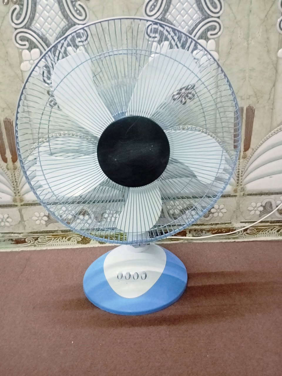 بانكات للبيع كلهم شغالين والشراي يتصل على الارقام ***********/***********عنواني ايسر سايدين حي النور قرب مجسر المعارض
