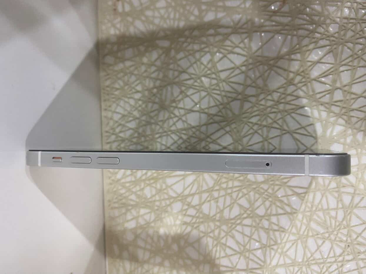 السلام عليكم ايفون 12عادي لو ابيض امريكي ذاكره 128 بطاريه 86مبدل شاشه 3خيارات السعر 275 بي مجال قليل 
كربلاء 

***********
