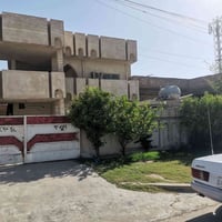 بيت تجاري • ٢٠٠م • ٣ غرف نوم