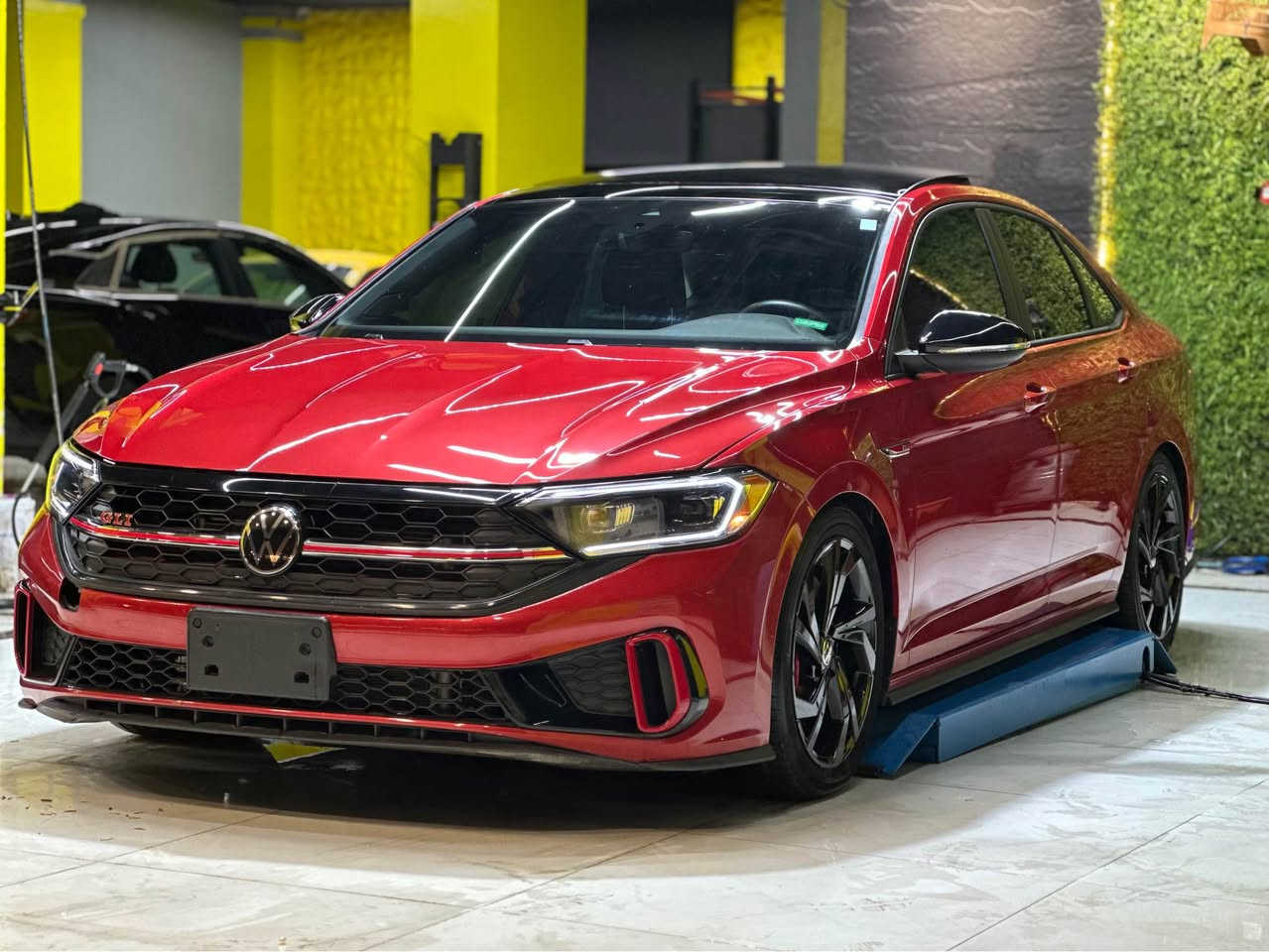 volkswagen jetta GLI autobahn 2024
بسم الله ماشالله 🧿
ئۆتوبان2024
بلاك تۆپ سقف ره شى بيلادى
قپات مواسه فات ره قه م نه شكاوه ٣ مانگى له گه له
مكينه ٢٠ ي توربوه ٤ له فى سپورتى له سه ره 
گير له سوكان  كوشين جلد سارد و گه رم 
شاشه ديجيتال كامل به سمه رادار پيش و بشت 
ختي جاده  شه ش مودي ليخورين 
كوشين خه زن  ده ژبول ١٠ ده نگ 
 شحن واير ليس  ئاوينه رادار 
بانوراما  بيريك به سمه  شغال   به ردي گزور بيلادي 
به س نيو بونيتى سبوغه هه تا دعامى بيلاديه راديته و رادار بيلادى دوو pdr بچووكى هه يە
*********** واتساب أربيل, العراق
