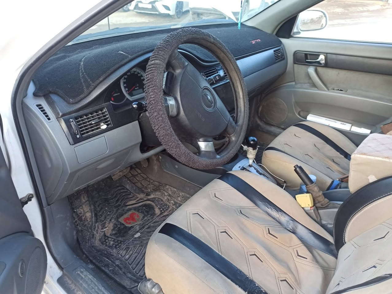 اوبترا للبيع موديل 2011 محرك كير شرط رقم أربيل جديد كابون بانزين ضرر قطعتين بدون دواخل السعر 85 بيها مجال يرهم مراوس @***********
