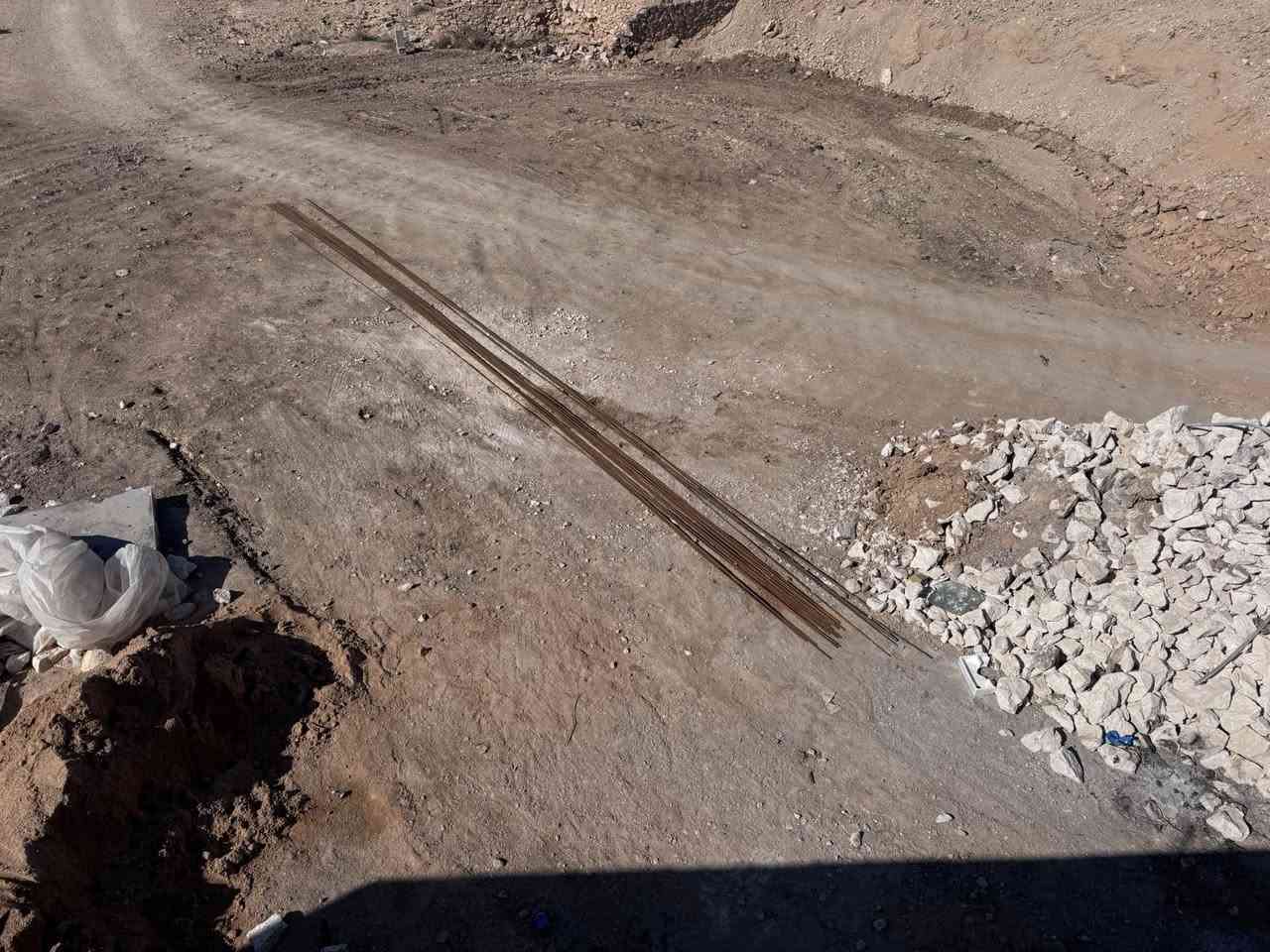 بسم الله
السلام عليكم للبيع قطعة ارض طابو صرف بسمي مكانها حي الرفاق كاع عدله سعرها16 مليون وبيها مجال ترهم مراوس بسياره الاستفسار ***********
