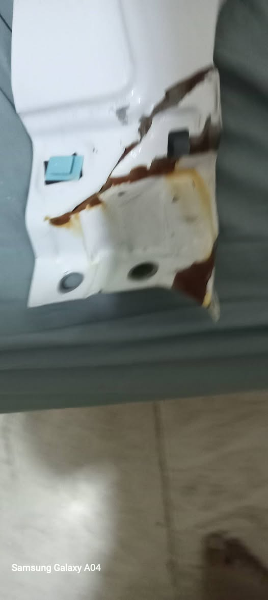جاملغ توكسان جهة اليمين
للبيع
***********
