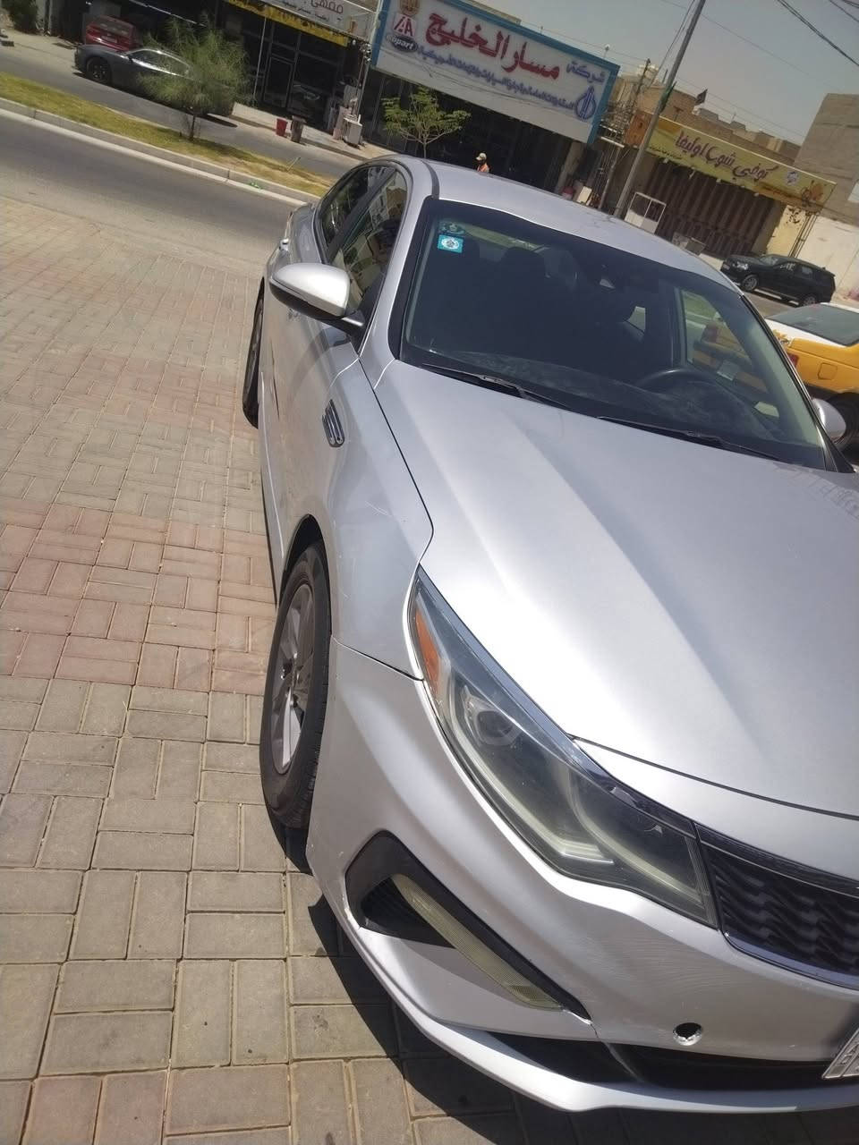 🚗 للبيع كيا أوبتيما 2020 FE المكان كربلاء 

- اللون: سلفر
- الموديل: 2020
- الفئة: FE
- وارد أمريكي
- ممشى 84000 ميل
- محرك 2.4 لتر اقتصادي وقوي
- قير أوتوماتيك 6 سرعات
- نظام ECO / SPORT / COMFORT
- شاشة، بلوتوث، Apple CarPlay و Android Auto
- كاميرا خلفية وحساسات
- نظام المحافظة على المسار وتحذير الاصطدام
- السيارة بحالة جيدة وجاهزة للاستخدام وكلش نظيفة
- حادثها فقط بارد واكو صبغ كلير موجود السونار بالمنشور 

للاستفسار والتواصل على الخاص أو الاتصال:
( *********** )
